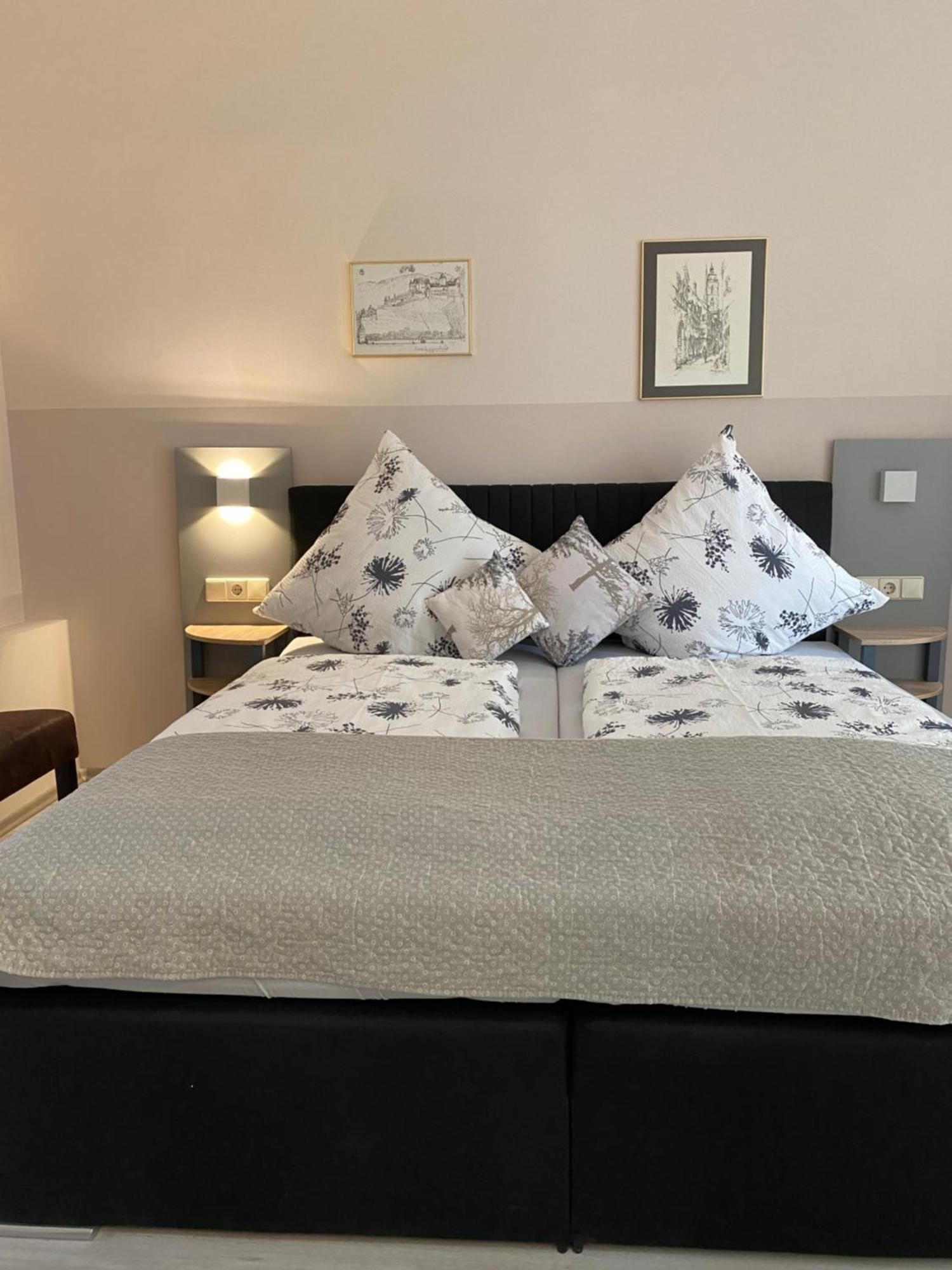 Pension MonaLisa Bernkastel-Kues Bagian luar foto