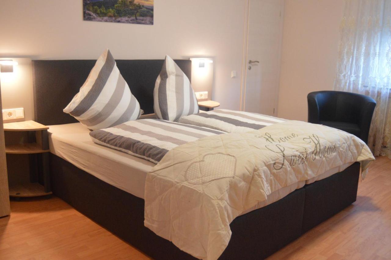 Pension MonaLisa Bernkastel-Kues Bagian luar foto