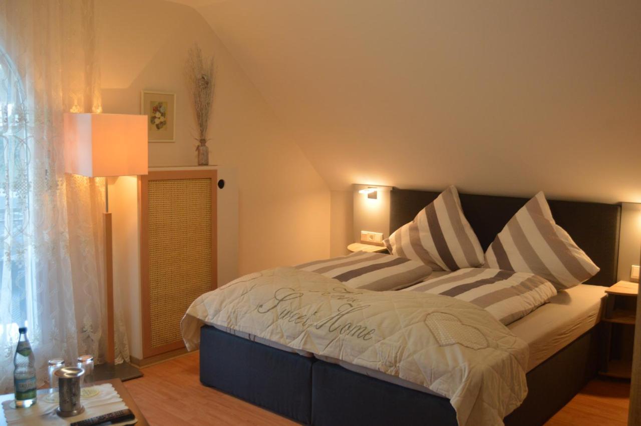 Pension MonaLisa Bernkastel-Kues Bagian luar foto